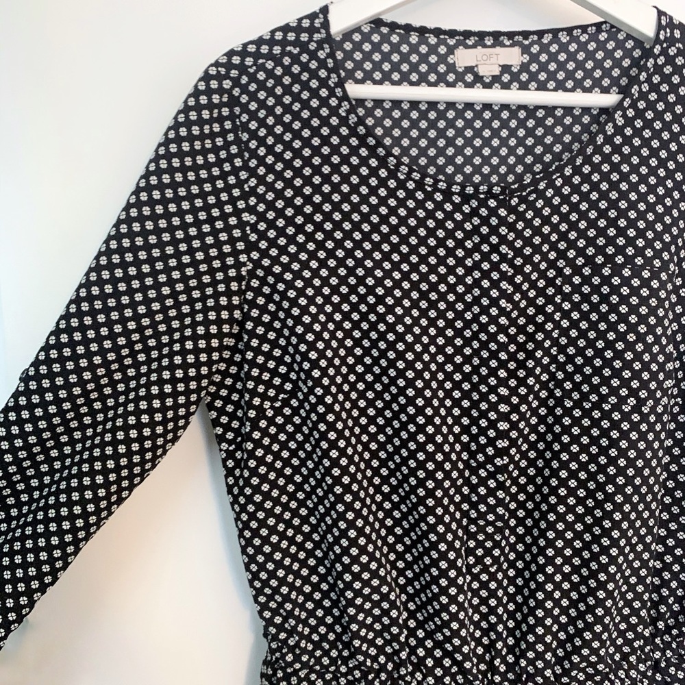 Cute, Light and Airy Ann Taylor Loft Romper
